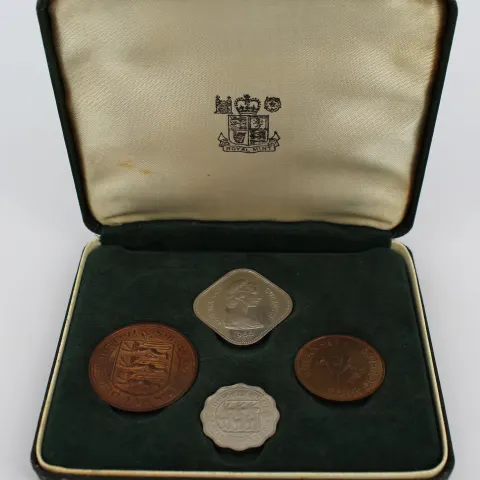 Royal Mint Guernsey Coin Set