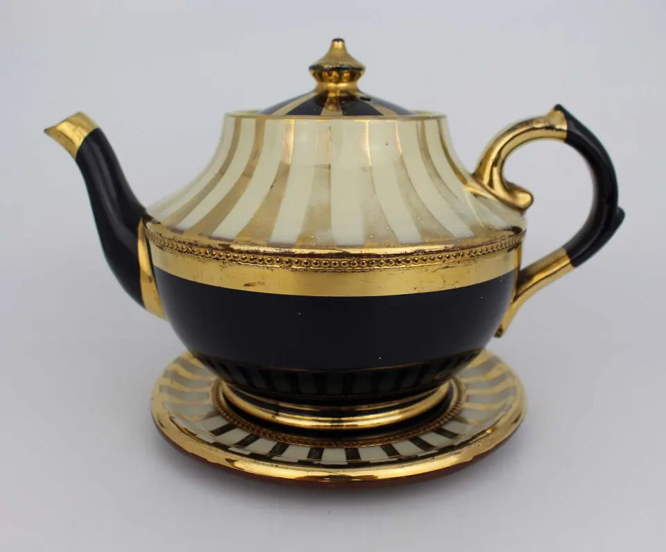 Decorative Lustre Terractotta Tea Pot on Stand
