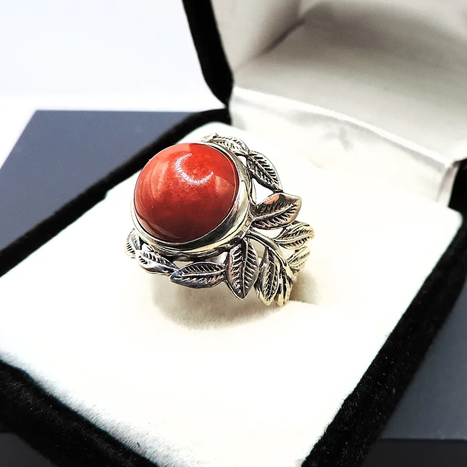 Artisan Sterling Silver Cabochon Red Jade Ring New With Gift Pouch