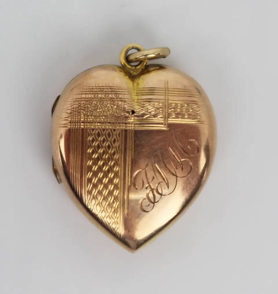 Vintage 9ct Gold Back & Front Locket