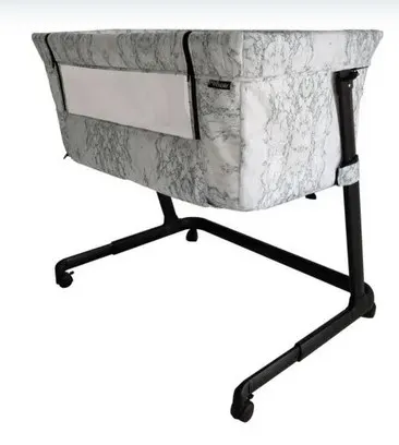 (76/R9) RRP £129. My Babiie Closer Grey Marble Bedside Crib. Dimensions (93 x 56 x 72-90cm).
