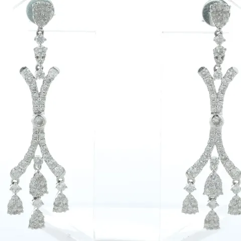 18ct White Gold Cluster Diamond Earring 3.13 Carats