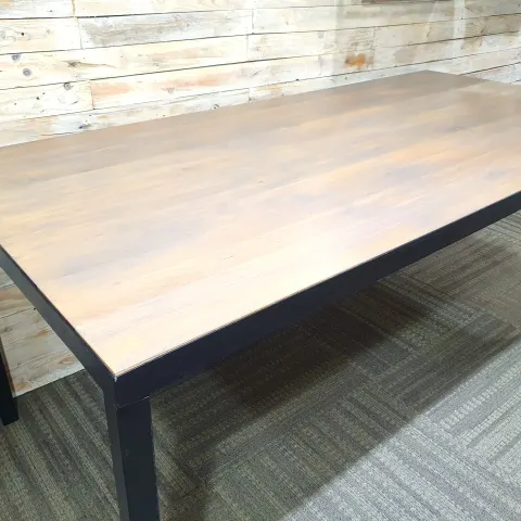 Solid Oak Wood and Metal Designer Dining Table In Vintage Grey RRP £599