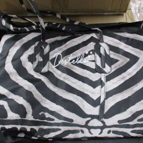 20 New zebra print Tote bags