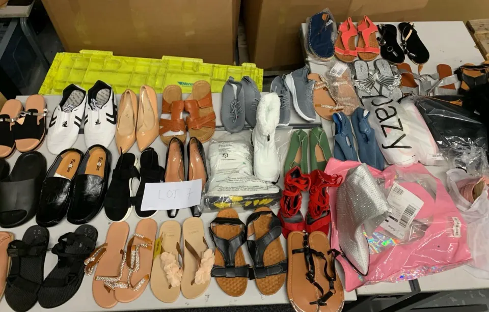 Mixed Footwear - x 32 Pcs - All New Items - Trade Lots 7