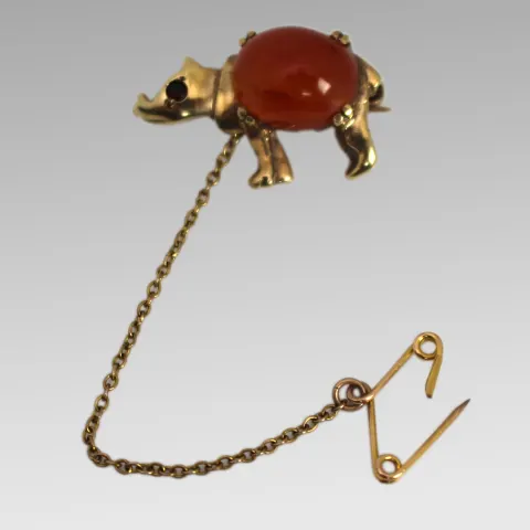Mid-20th Century 9ct Gold Rhino Brooch
