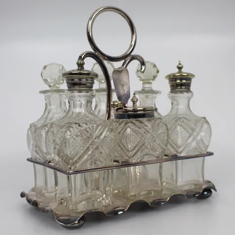 Fine Edwardian Silver Plated Crystal Cruet Set