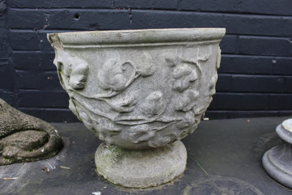 Garden Pot Planter With Floral Decoration