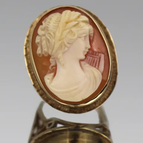Vintage 9ct Gold Cameo Ring