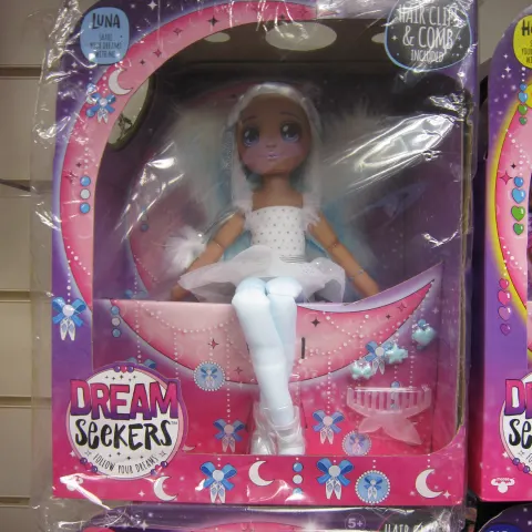 50 pcs assorted brand new Dream Seekers dolls with accessories sealed boxes super premium quality, o