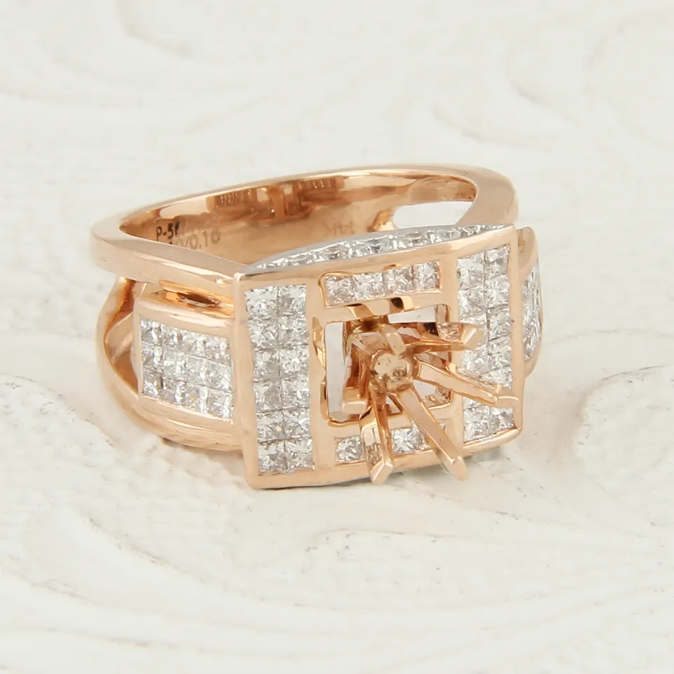 14 K / 585 Rose Gold Diamond Ring - Center stone unmounted