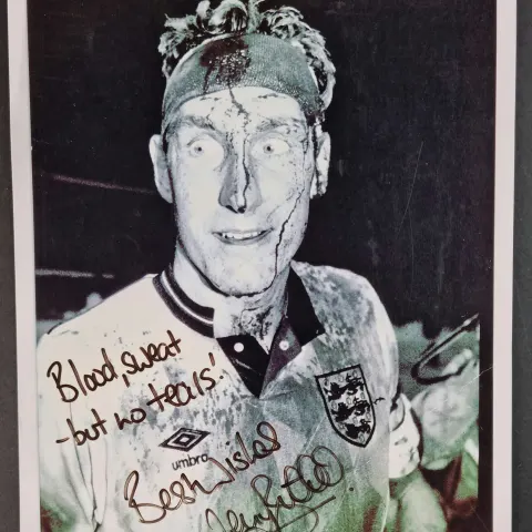 Terry Butcher Original Signature