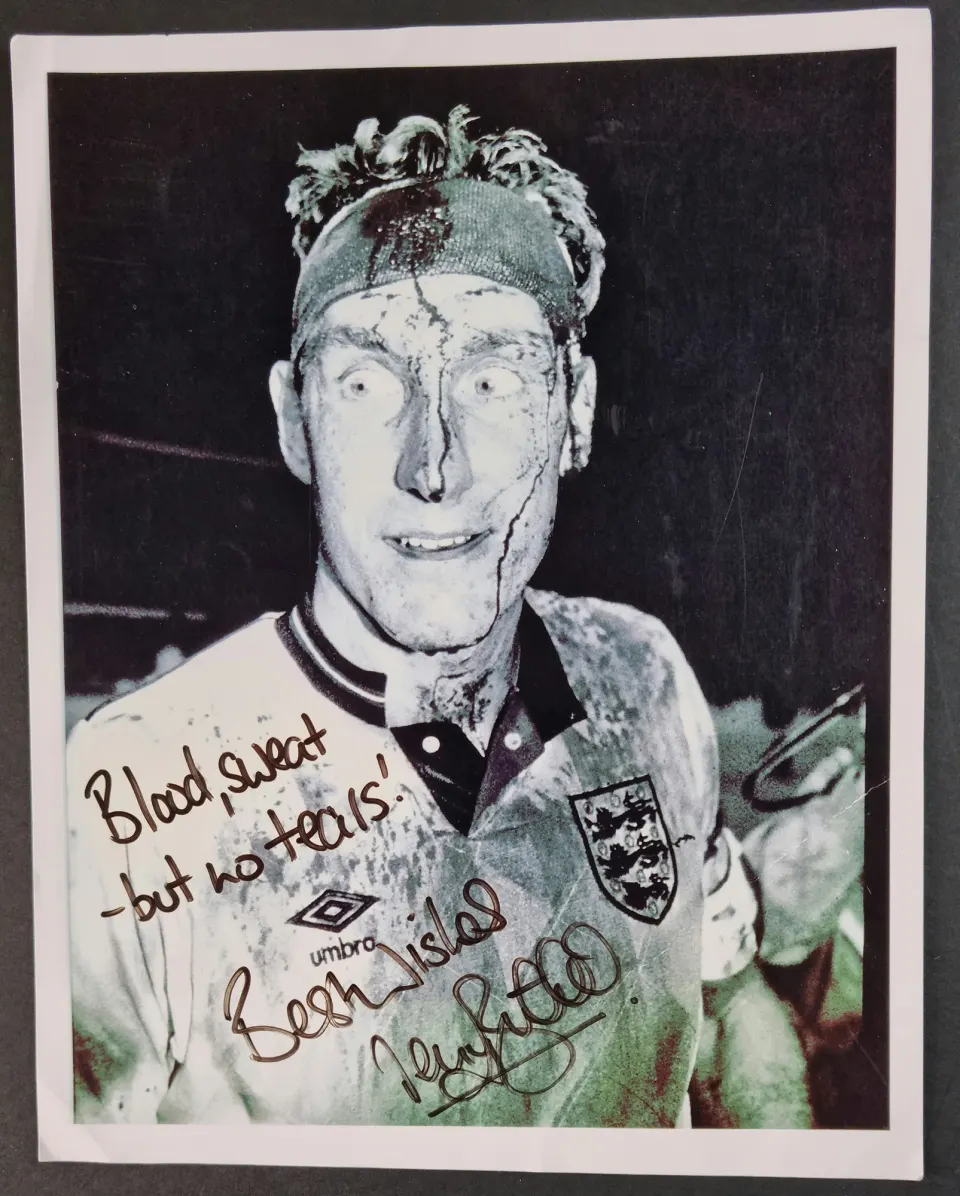 Terry Butcher Original Signature