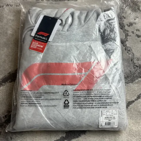 F1 Formula One Hoodie Official - Size Small - No VAT