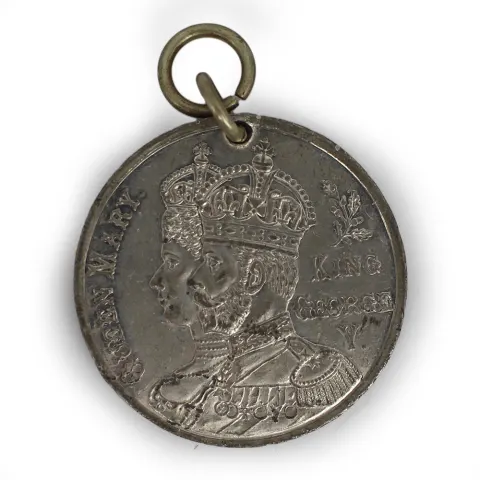 King George V & Queen Mary 1919 Medal