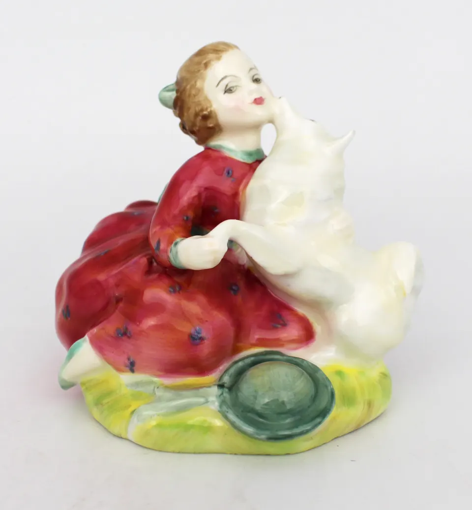 Royal Doulton Figurine Home Again HN 2167