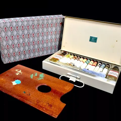 Vintage Winsor & Newton Artists Box / Paints / Mid 20th Century / Original Box