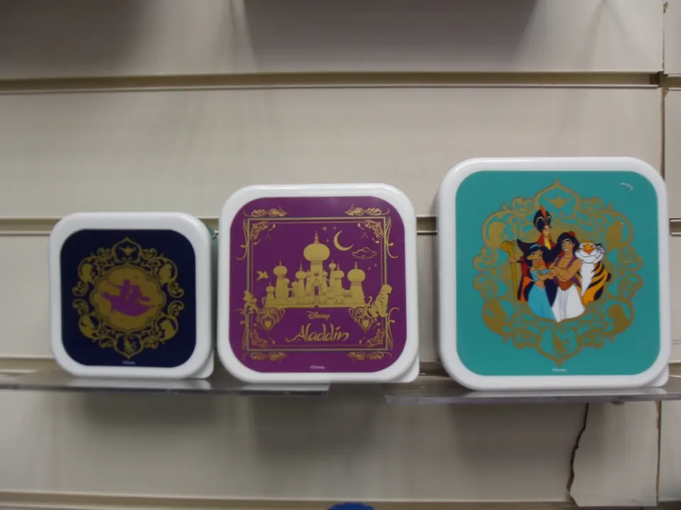 10pcs Aladdin 3pc snack pot set , mrsp £9.99.