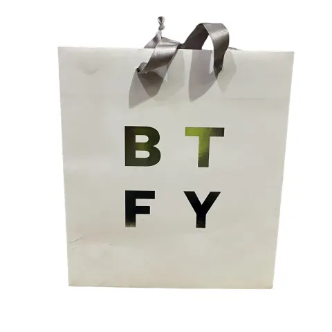 150 x Large Gift Bags (50cm x 40cm x 20cm)
