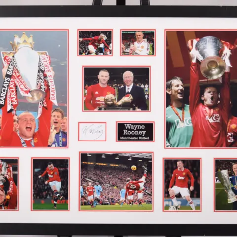 WAYNE ROONEY original signed presentation
