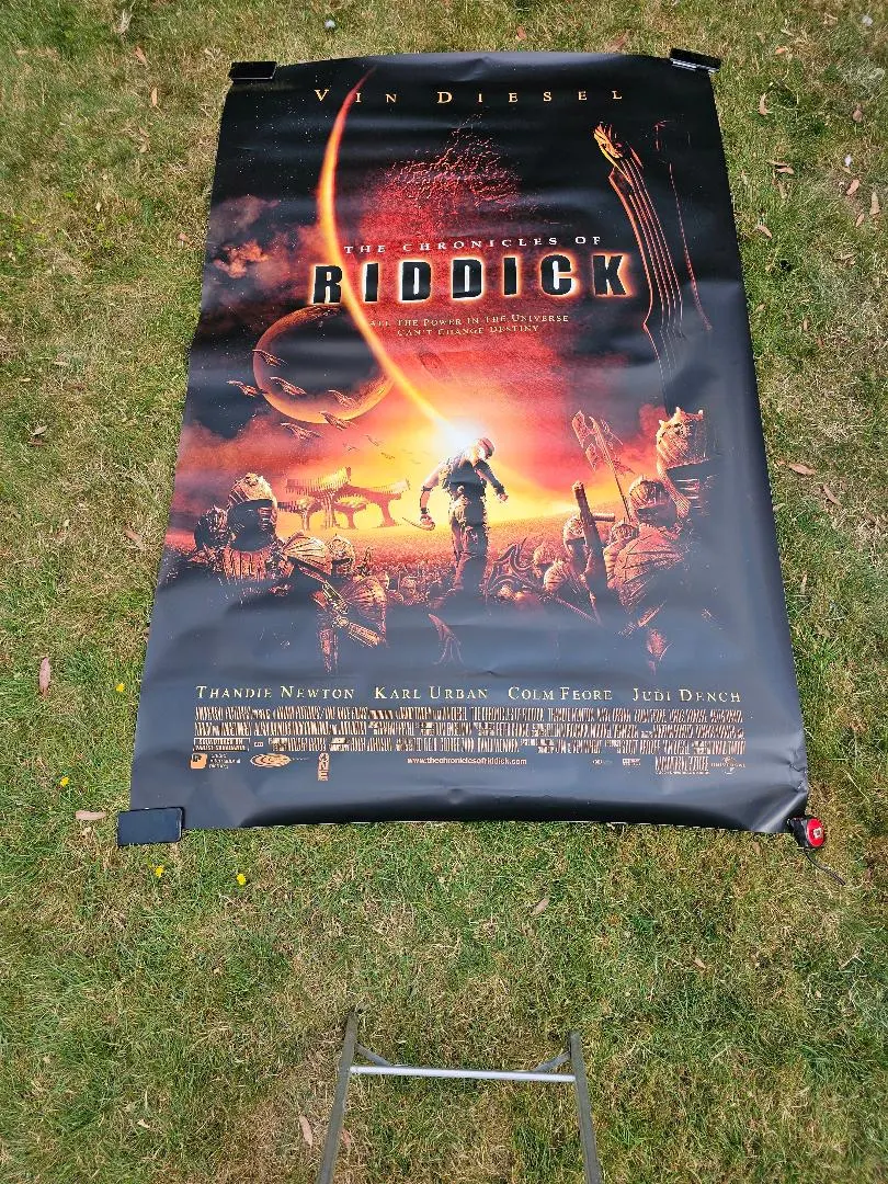 Chronicles of Riddick UK Cinema Vinyl Banner Vin Diesel Judi Dench