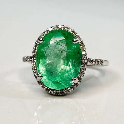 Beautiful 4.24CT Untreated Natural Columbian Emerald Ring ,Diamonds & 18k Gold
