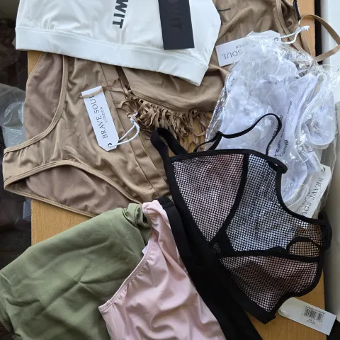 Clothing Bundle To Include Missguided, WIT, Brave Soul Trousers Sports Bra Bikini Sets RRP £200