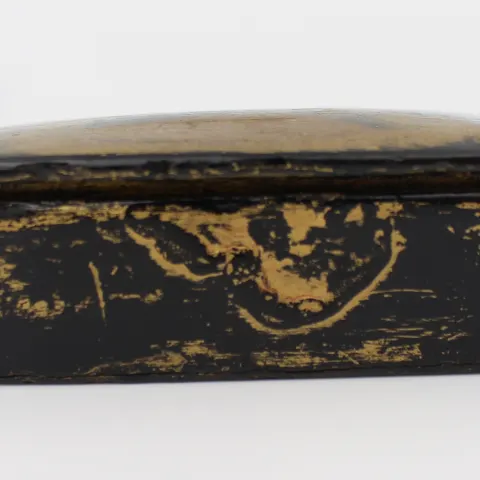 Small 19th Century Papier-Mâché Snuff Box – Gilt Lacquer Decoration, c.1830