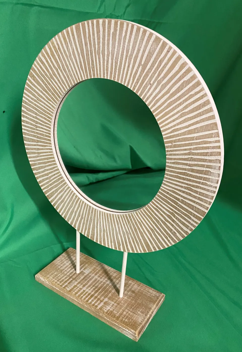 20 x Wooden Mirror on Stand