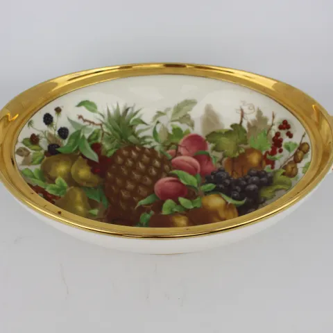 Salisbury Bone China Handled Serving Dish
