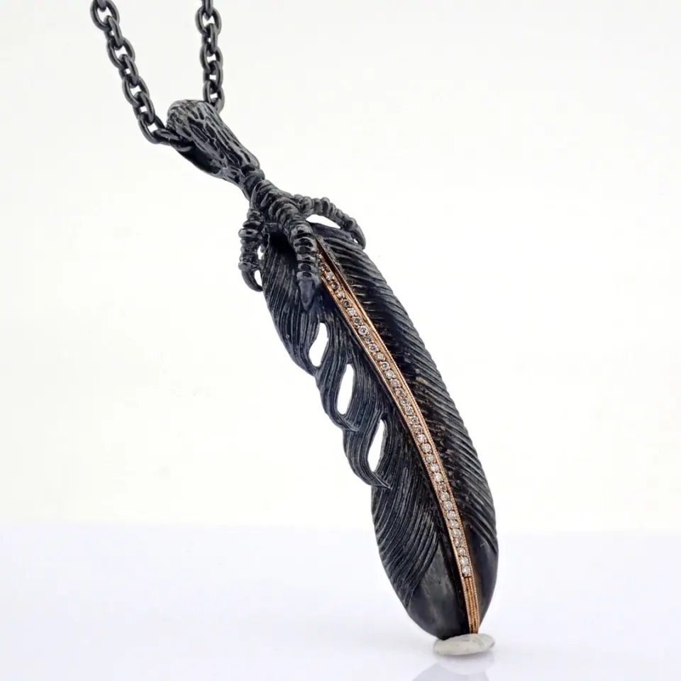 Feather Necklace Detailed With Brilliant Diamonds and Gold On Silver