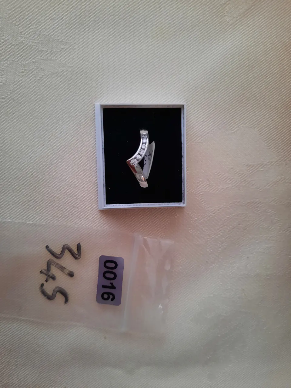 Rhodium plated set high quality CZ fancy wishbone shaped wedding/dress ring Size O RRP £89 016/345