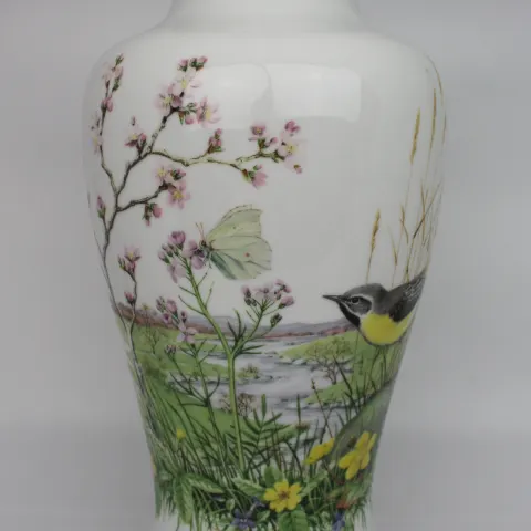 Franklin Porcelain The Spring Glen Vase