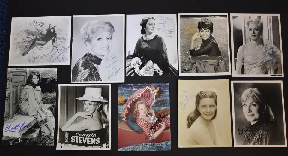 Screen Actresses Original Signatures