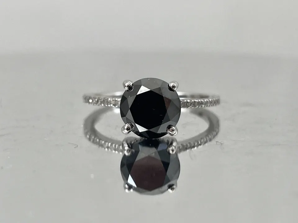 Beautiful Natural 2.78 CT  Black Diamond Ring With Natural Diamonds & 18k Gold