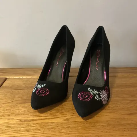 Dolcis “Tanya” High Heel Court Shoes, Size 7, Black - New RRP £34.99