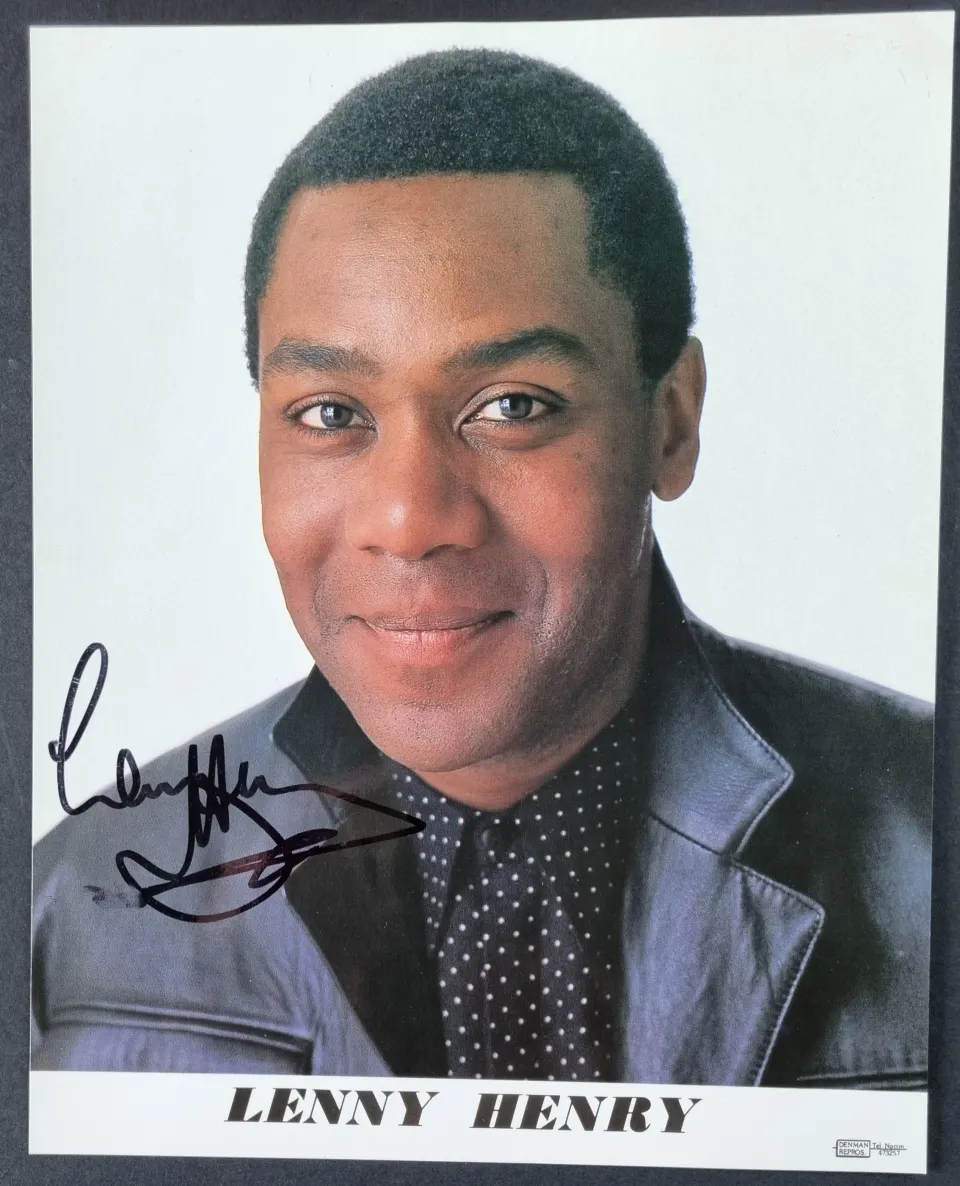 Lenny Henry Original Signature