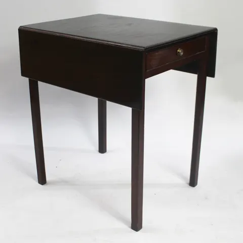 Georgian Mahogany Pembroke Table