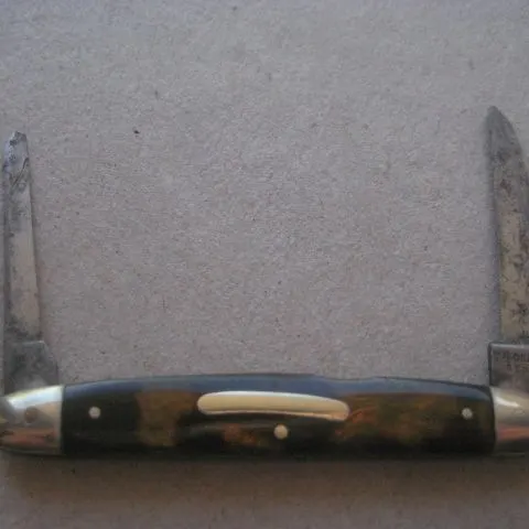 Vintage Twin Steel Bladed Folding Fruit Knife, c1920