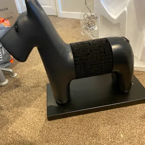 Benny Brush Shoe Polisher