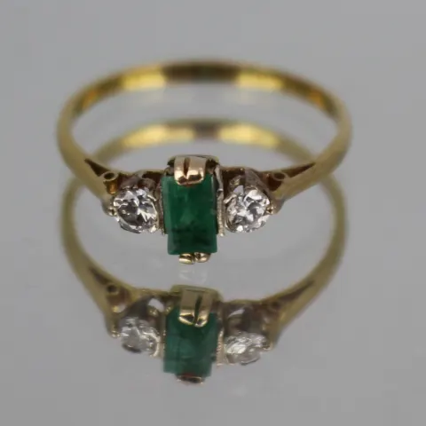 Vintage Emerald and Diamond Ring