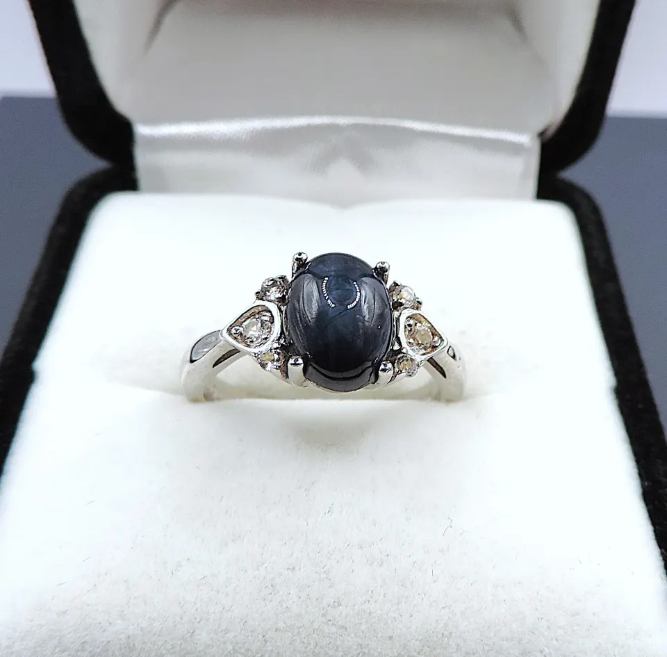 Sterling Silver Cabochon Sapphire Ring New With Gift Pouch