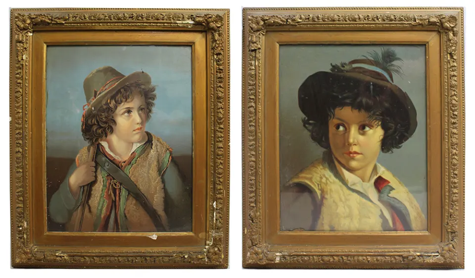Pair of Victorian Oleograph Portraits Set in Gilt Frames