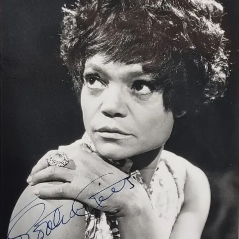 Eartha Kitt Original Signature