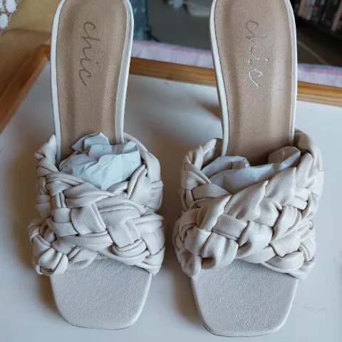 Chic Heeled Mules Cream UK 6
