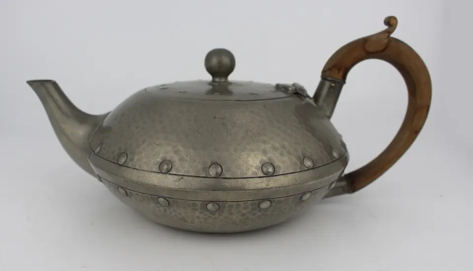 Vintage English Pewter Homeland Tea Pot
