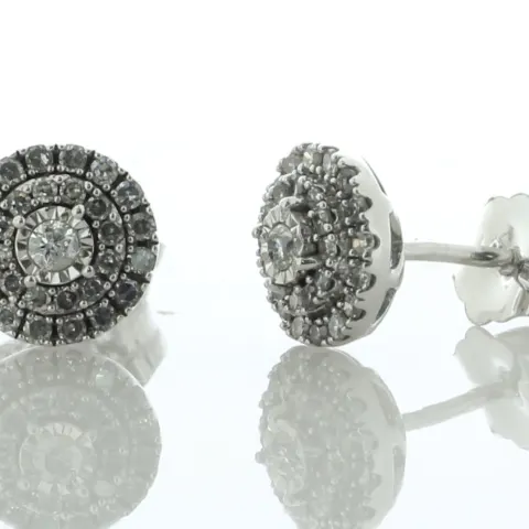 9ct White Gold Round Cluster Diamond Stud Earring 0.25 Carats