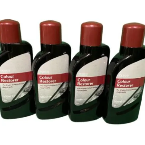 4 x 500ml bottles of Tesco/CarPlan Colour Restorer