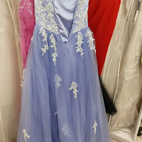 Lilac prom dress approx size 14