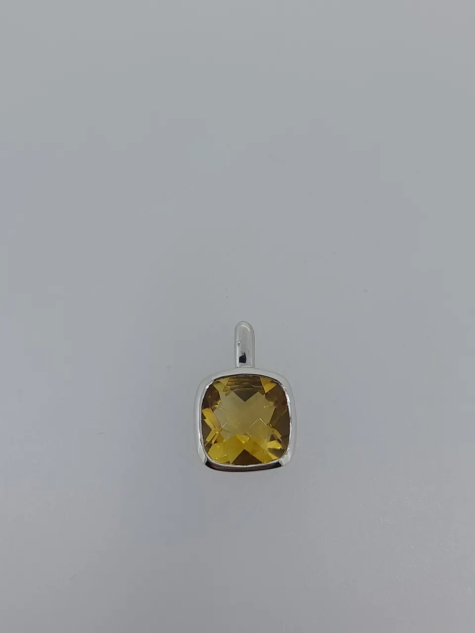 Silver Pendant Set With AAA Citrine Bezel Set Stone